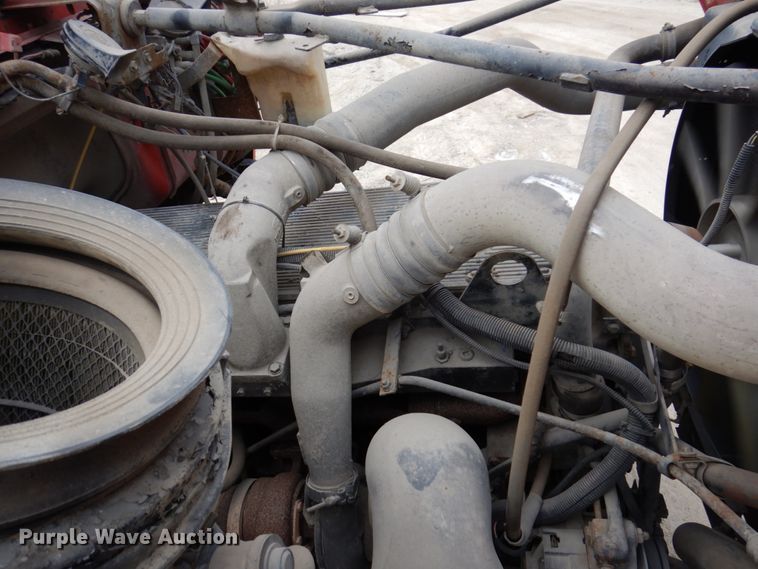 image for item IM9770 1994 Ford LTL 9000  semi truck