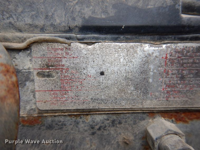 image for item IM9770 1994 Ford LTL 9000  semi truck