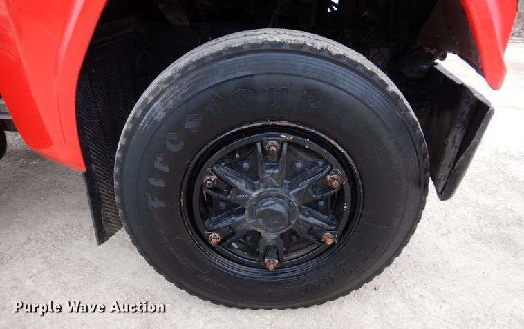 image for item IM9770 1994 Ford LTL 9000  semi truck