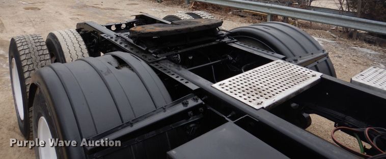 image for item IM9773 2012 International ProStar  semi truck