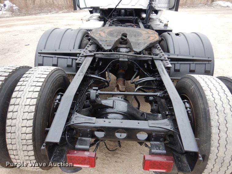 image for item IM9773 2012 International ProStar  semi truck