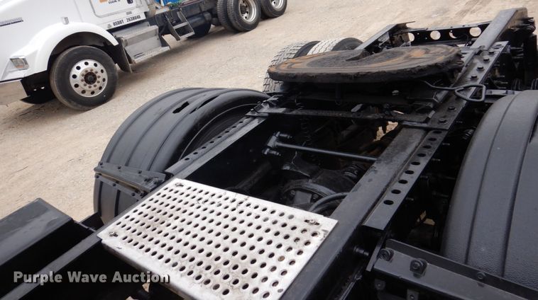 image for item IM9773 2012 International ProStar  semi truck