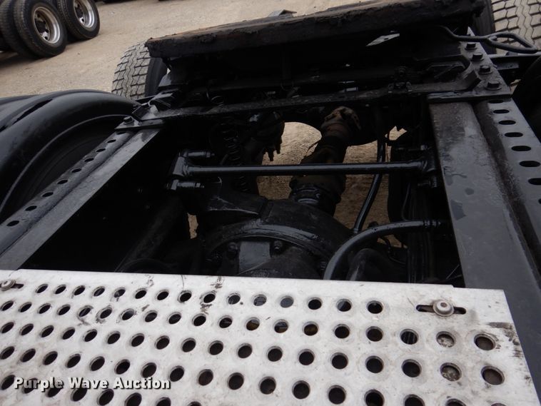 image for item IM9773 2012 International ProStar  semi truck