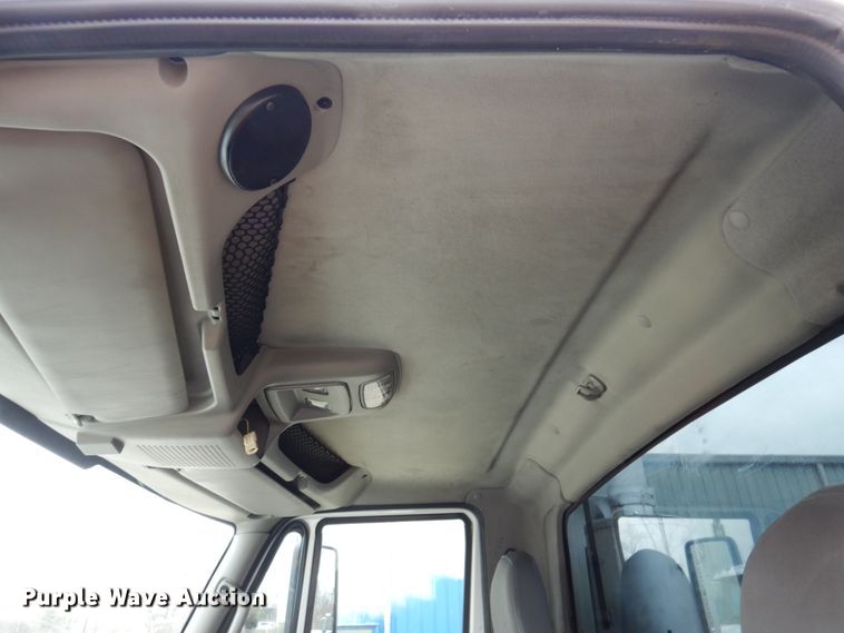 image for item IM9773 2012 International ProStar  semi truck