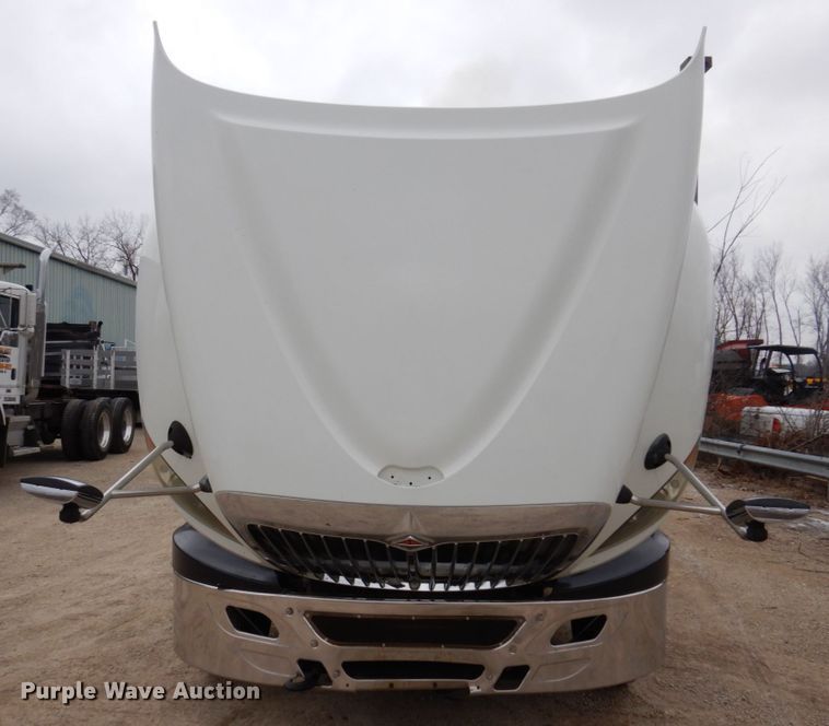 image for item IM9773 2012 International ProStar  semi truck