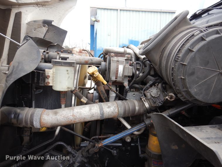 image for item IM9773 2012 International ProStar  semi truck