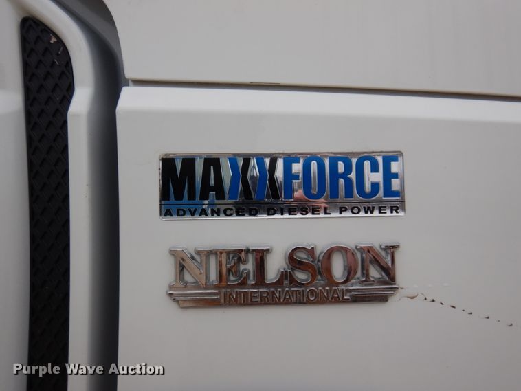 image for item IM9773 2012 International ProStar  semi truck