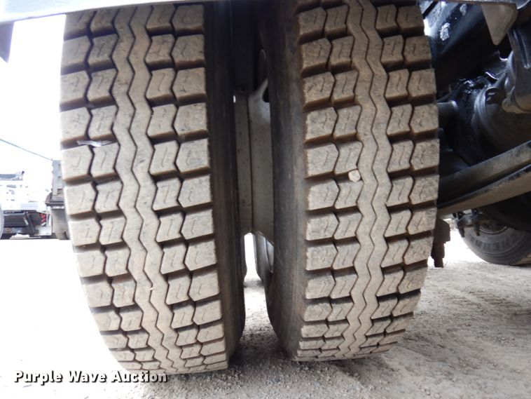 image for item IM9773 2012 International ProStar  semi truck