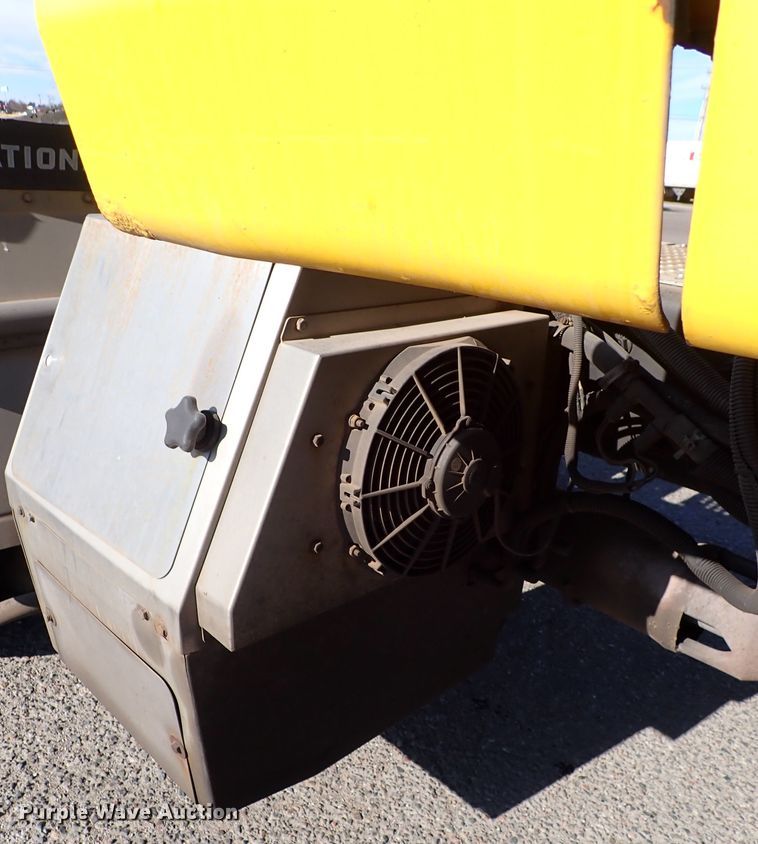 image for item IS9326 2011 International ProStar  semi truck