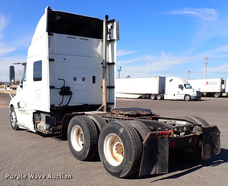 image for item IS9327 2012 International ProStar  semi truck