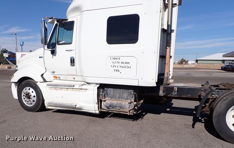 image for item IS9327 2012 International ProStar  semi truck