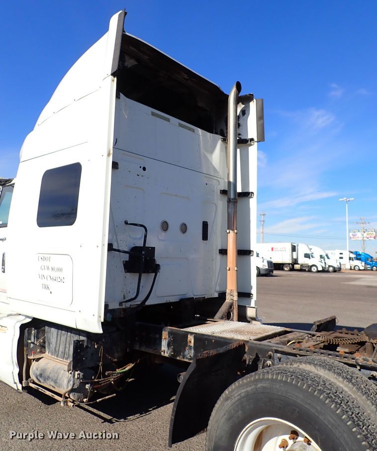image for item IS9327 2012 International ProStar  semi truck
