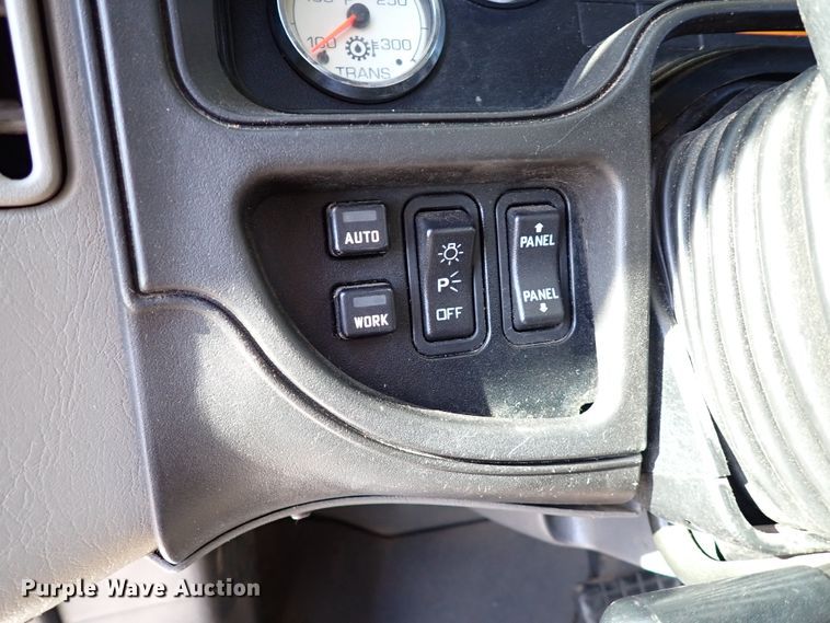 image for item IS9327 2012 International ProStar  semi truck