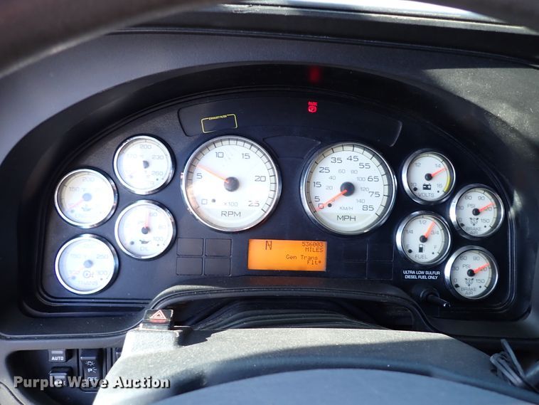 image for item IS9327 2012 International ProStar  semi truck