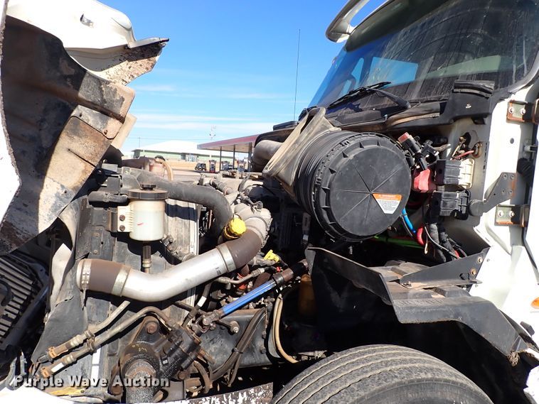 image for item IS9327 2012 International ProStar  semi truck