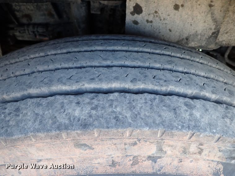 image for item IS9327 2012 International ProStar  semi truck