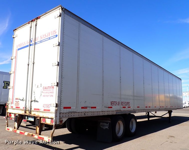 image for item IS9328 2004 Wabash  dry van trailer