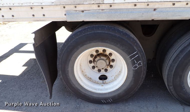 image for item IS9328 2004 Wabash  dry van trailer
