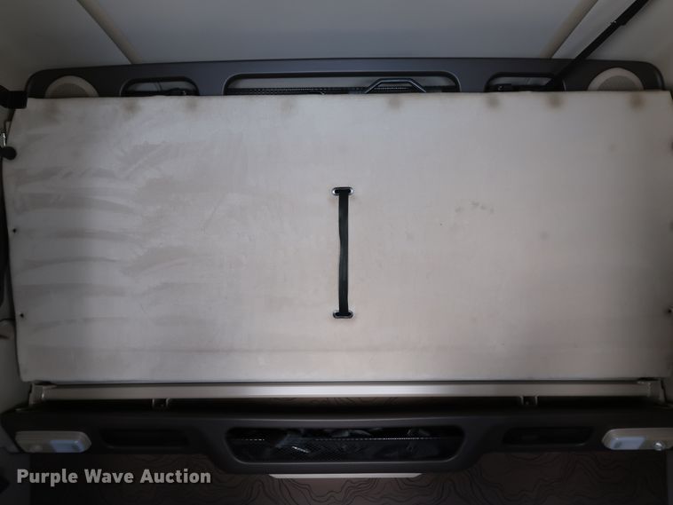 image for item IY9078 2017 Volvo VNL  semi truck