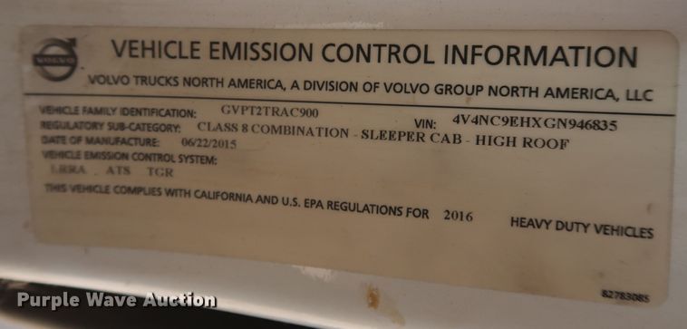 image for item IY9079 2016 Volvo VNL  semi truck