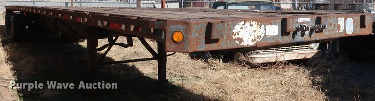 image for item IY9111 1998 Daco F25NAR4898  flatbed trailer
