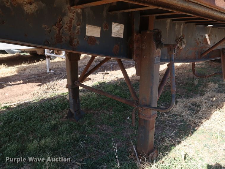 image for item IY9111 1998 Daco F25NAR4898  flatbed trailer