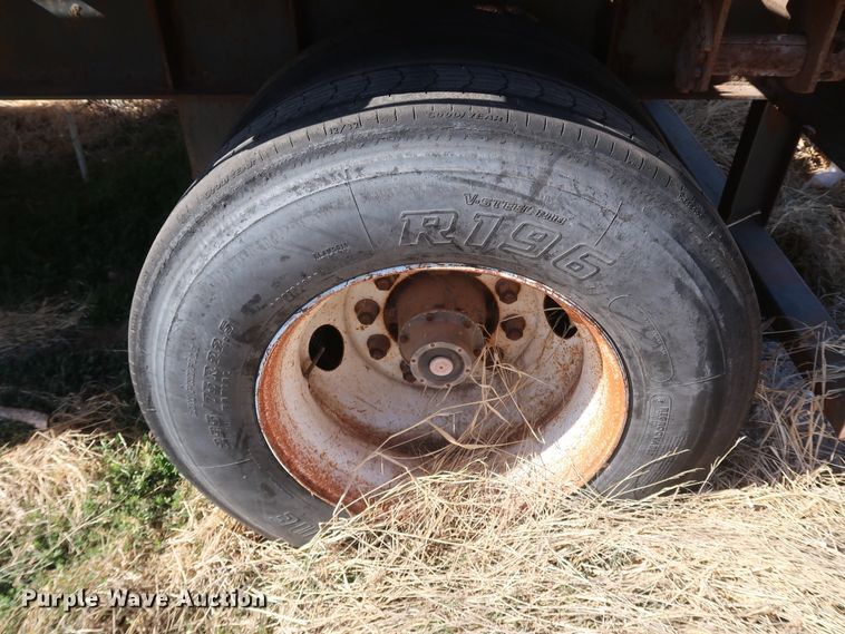 image for item IY9111 1998 Daco F25NAR4898  flatbed trailer