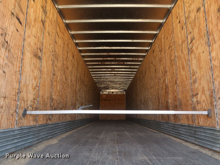 image for item IY9112 2012 Stoughton AVW-535T-S-C-AR  dry van trailer