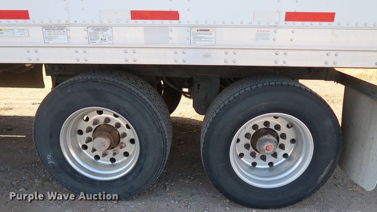 image for item IY9112 2012 Stoughton AVW-535T-S-C-AR  dry van trailer