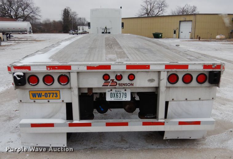 image for item JK9777 1999 Benson  flatbed trailer