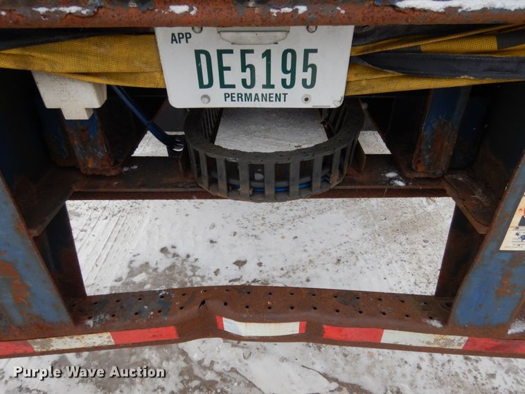 image for item JK9778 2005 Great Dane GPES-245-74  extendable flatbed trailer