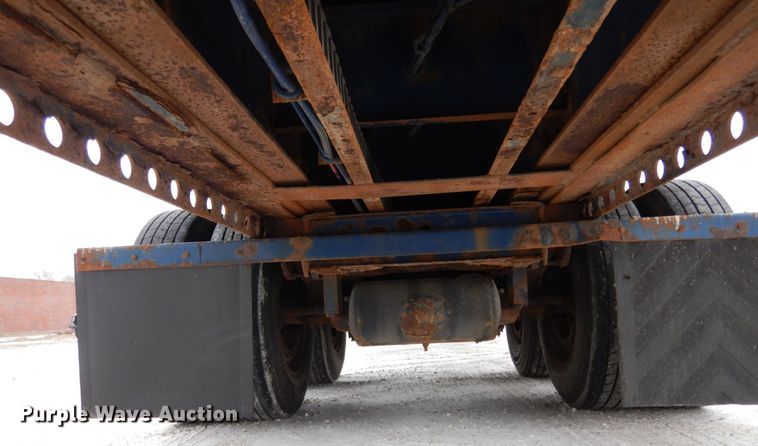 image for item JK9778 2005 Great Dane GPES-245-74  extendable flatbed trailer