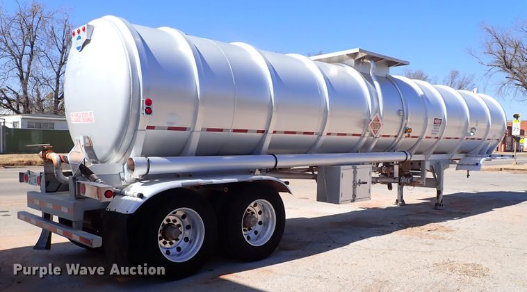 image for item JO9732 2012 TyTal  tank trailer