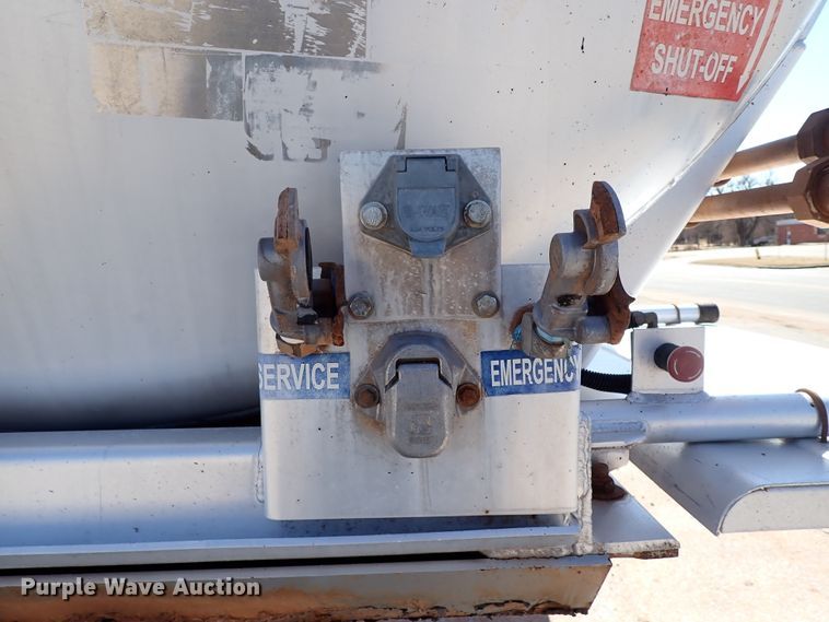 image for item JO9732 2012 TyTal  tank trailer