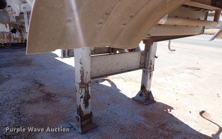 image for item JO9732 2012 TyTal  tank trailer