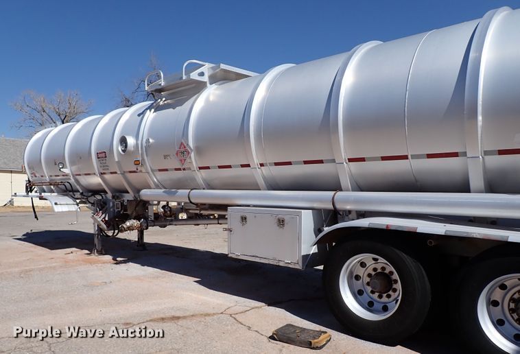 image for item JO9732 2012 TyTal  tank trailer