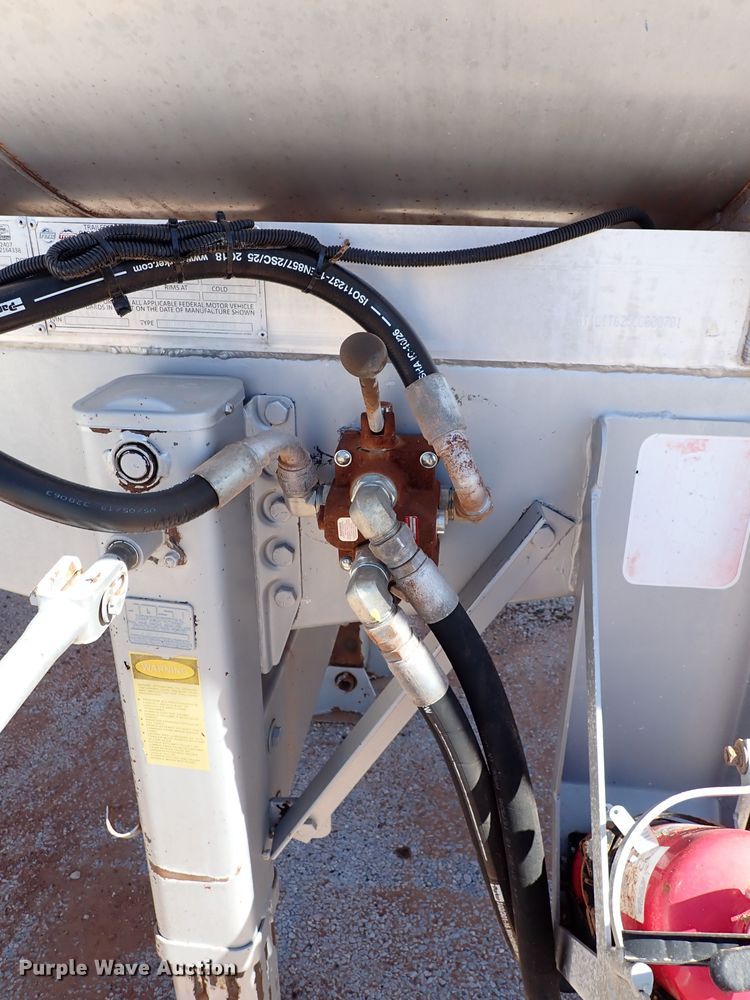 image for item JO9732 2012 TyTal  tank trailer