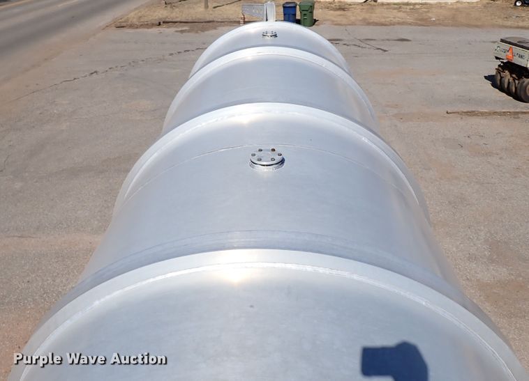 image for item JO9732 2012 TyTal  tank trailer