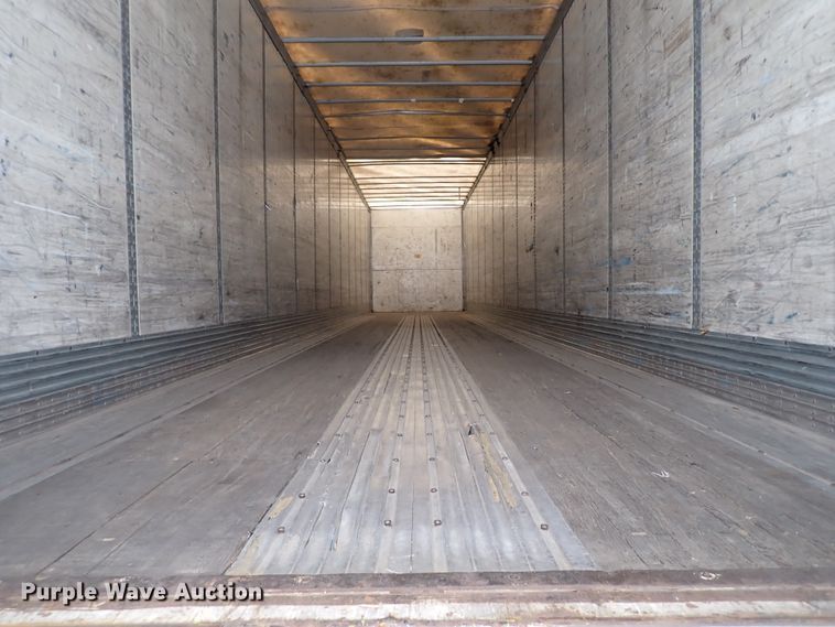 image for item JO9735 2004 Wabash  dry van trailer