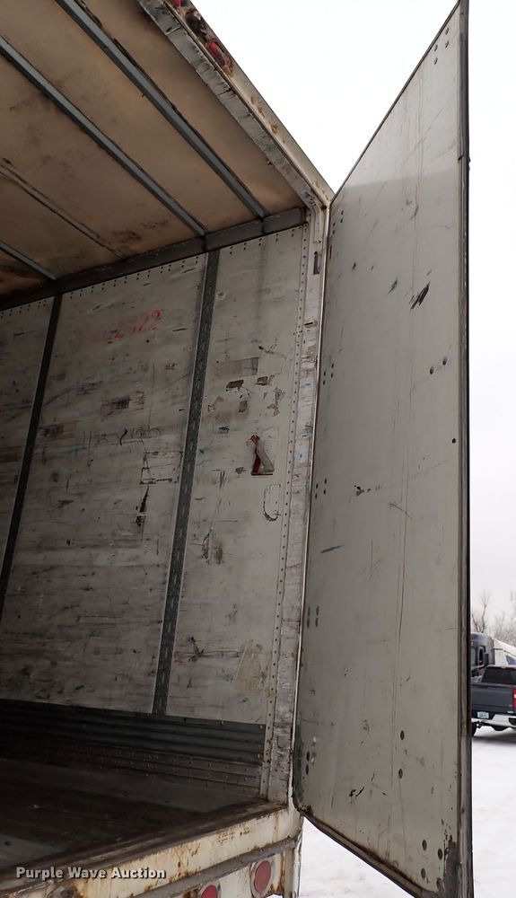 image for item JO9735 2004 Wabash  dry van trailer