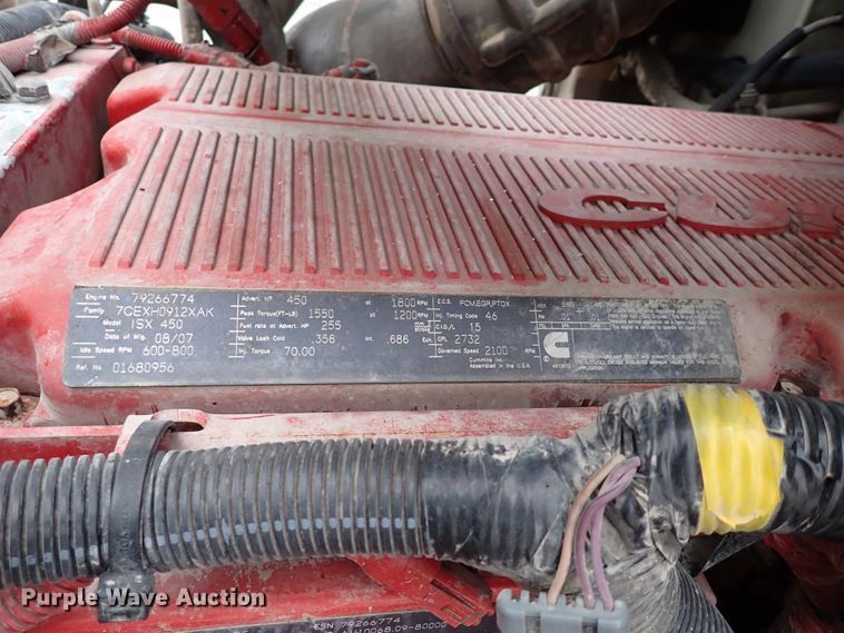 image for item JO9738 2008 International 9200i  semi truck