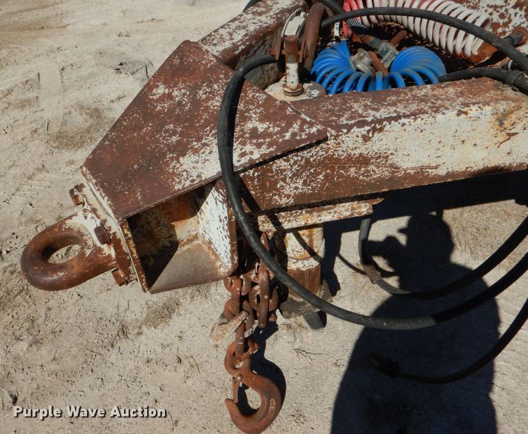 image for item JS9686 1995 Strick  fifth wheel dolly