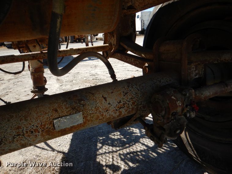 image for item JS9686 1995 Strick  fifth wheel dolly