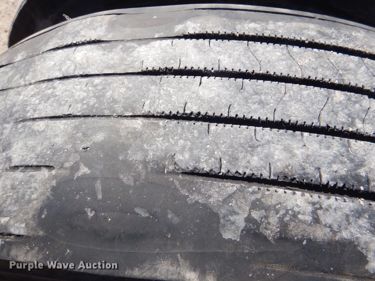 image for item JS9687 1995 Strick  fifth wheel dolly