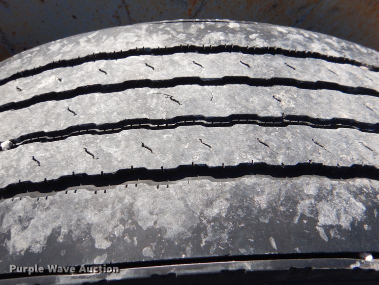 image for item JS9687 1995 Strick  fifth wheel dolly