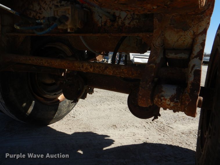 image for item JS9687 1995 Strick  fifth wheel dolly