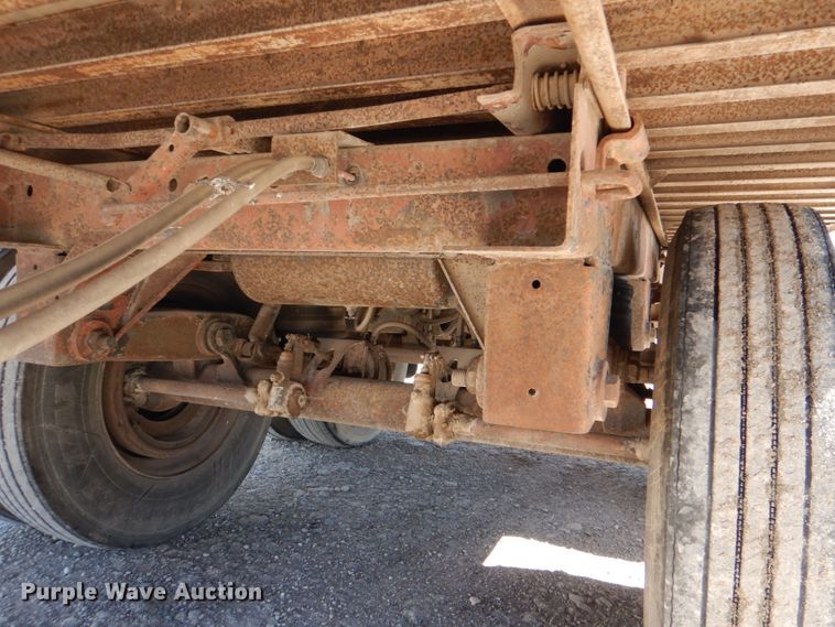 image for item JS9688 1995 Strick  dry van trailer