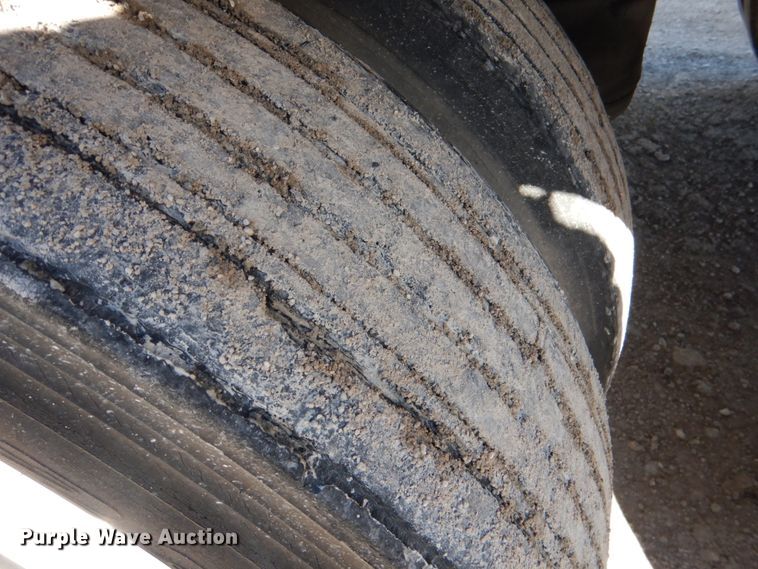 image for item JS9688 1995 Strick  dry van trailer