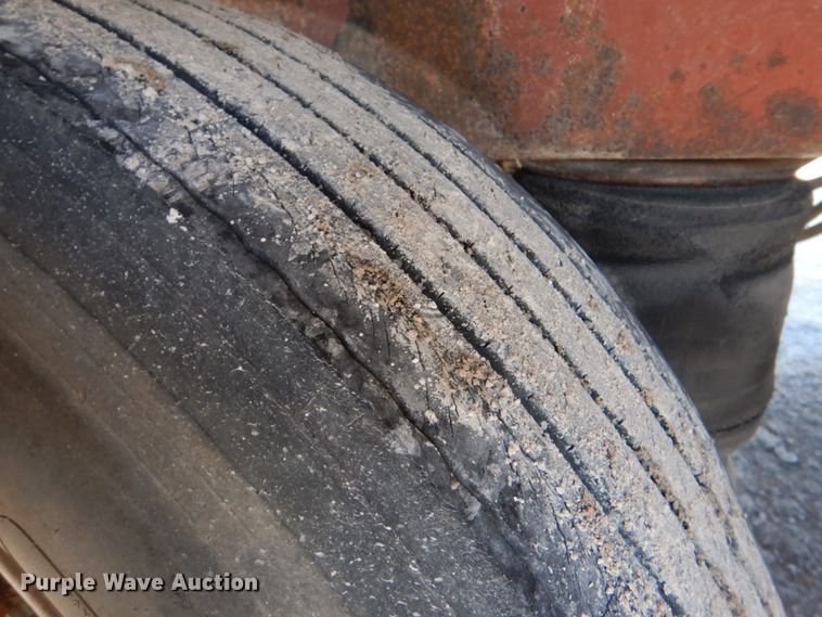 image for item JS9688 1995 Strick  dry van trailer