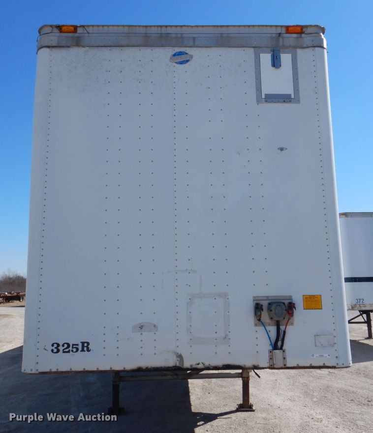 image for item JS9689 1997 Utility VS2DC  dry van trailer